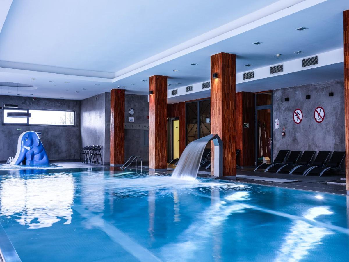Hotel Europa Starachowice Buitenkant foto