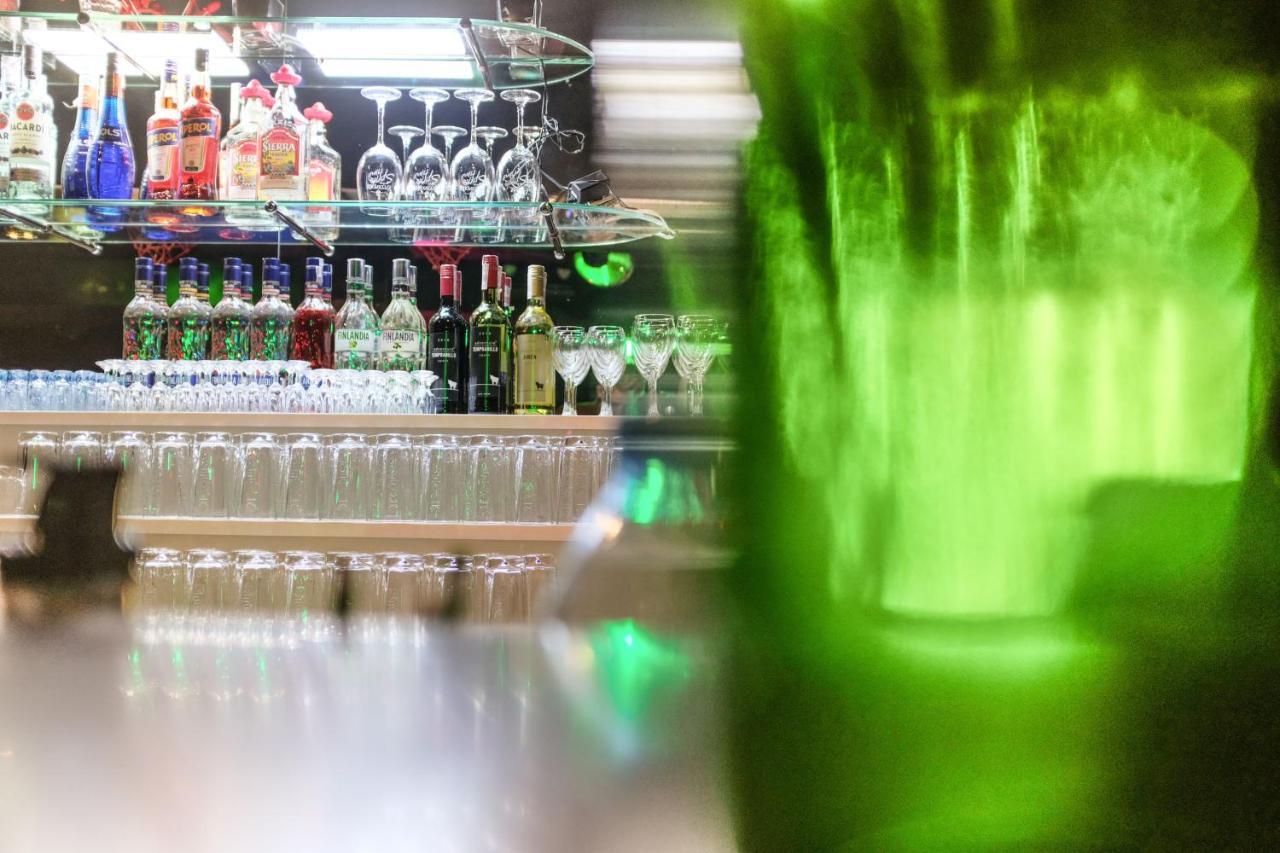 Hotel Europa Starachowice Buitenkant foto