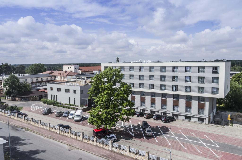 Hotel Europa Starachowice Buitenkant foto